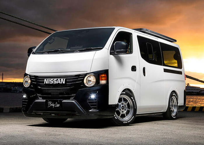 キャラバン 3型専用 BodyLine NISSAN キャプスエンブレム を販売中