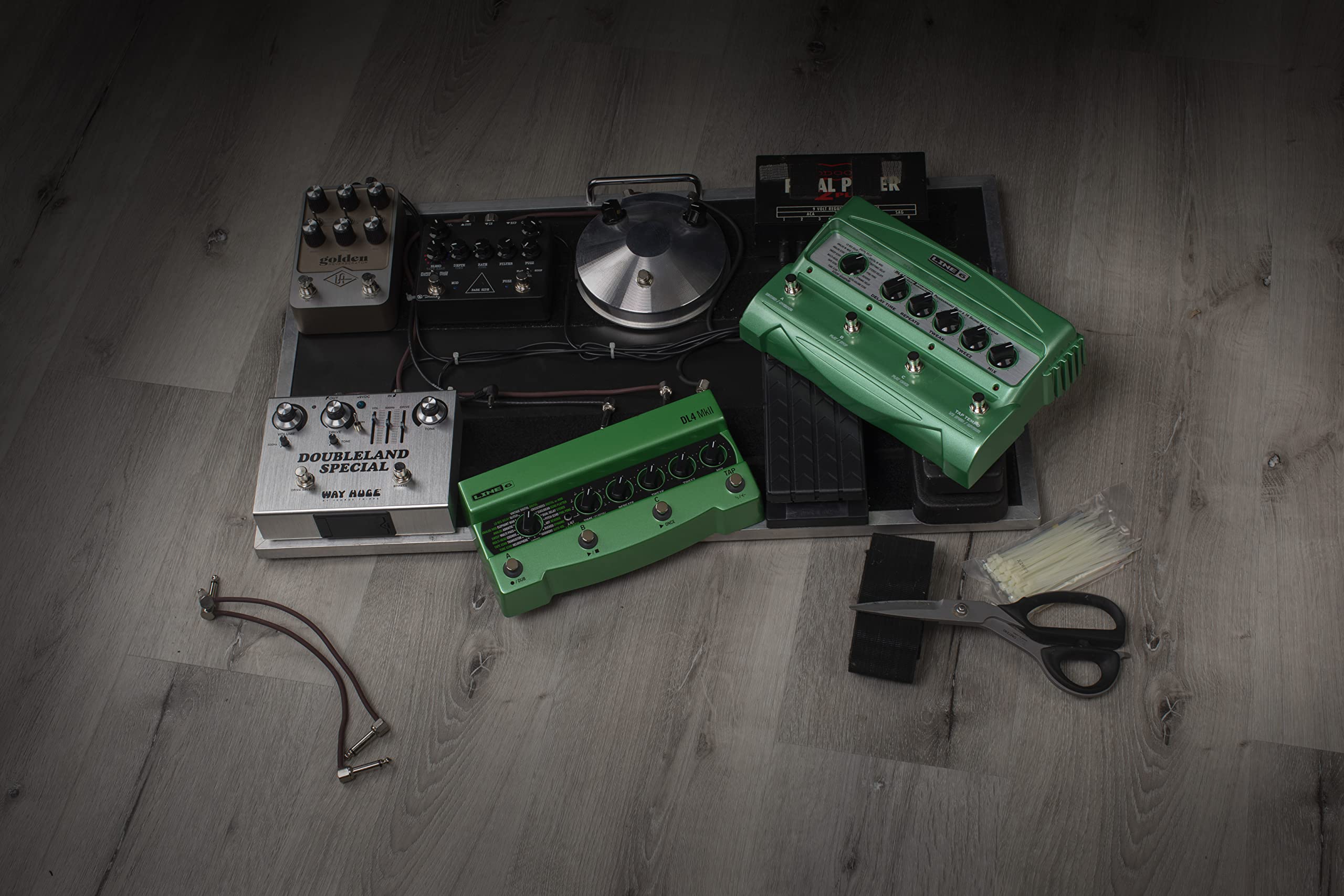 Amazon | Line 6 DL4 MKII ディレイモデラー グリーン | ディレイ